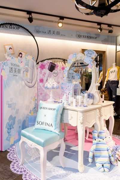 SOFINA X Queen Shop，联名设立透美颜轻甜时尚限定店