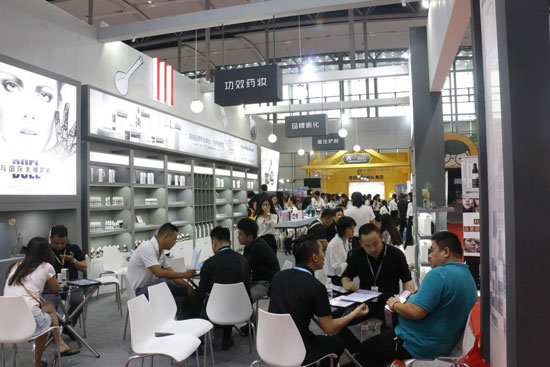 致力创新,共创未来,合信通深受美博会瞩目