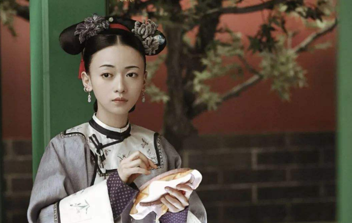 吴谨言为什么能大火?蜻蜓女孩很幸运