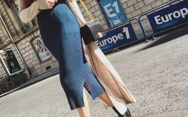裙子对于女生来说,一直都是一个无可替代的存在