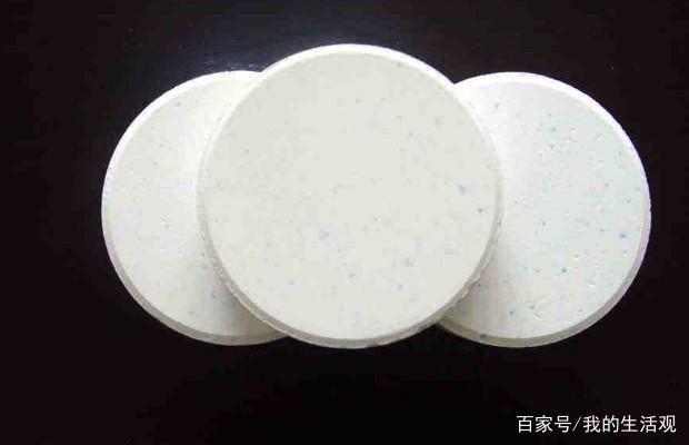 日常生活小妙招,茶杯有茶垢,可乐去除效果好, 日常生活小妙招:可乐清理茶垢贼厉害,试试就知道!