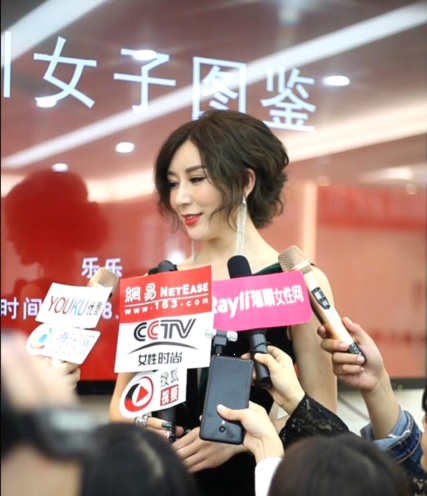 陈乐乐真情演绎深圳女子图鉴《无梦想,不深圳》全网上映