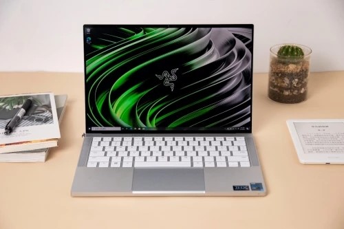 618购物指南笔记本选Razer Book不亏